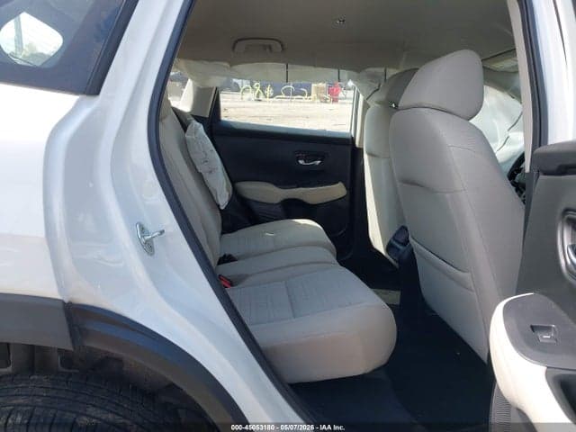 2023 HONDA HR-V 2WD LX 8