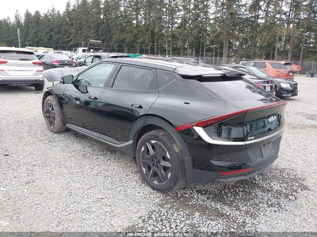 2025 KIA EV6 LIGHT LONG RANGE RWD 3