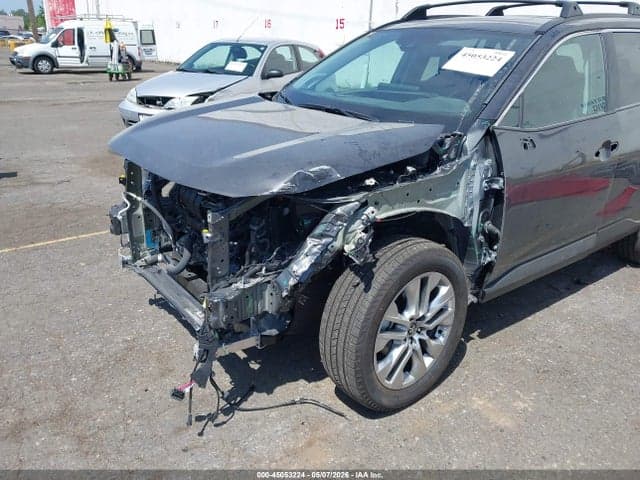 2025 TOYOTA RAV4 XLE PREMIUM 6