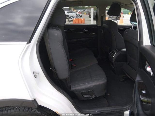 2020 KIA SORENTO 3.3L LX 8
