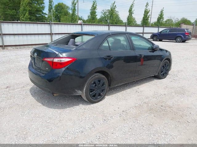 2018 TOYOTA COROLLA LE 4