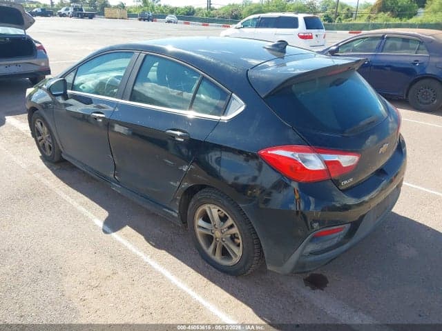 2017 CHEVROLET CRUZE LT AUTO 3