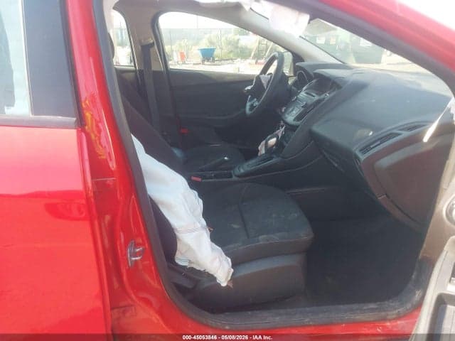2017 FORD FOCUS SE 5