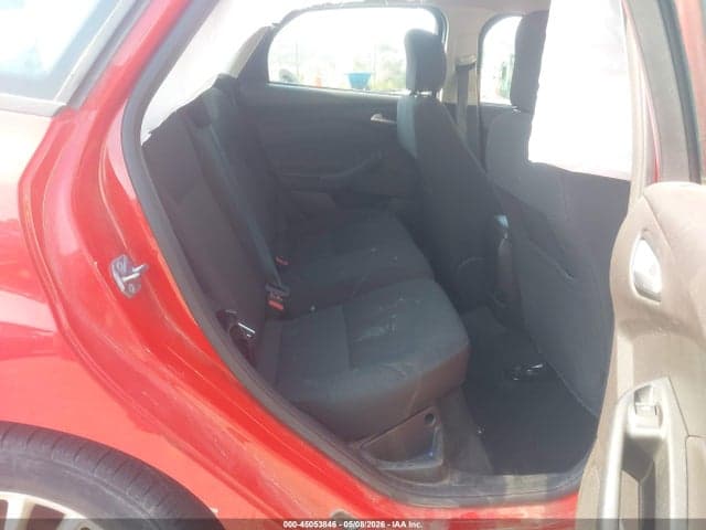 2017 FORD FOCUS SE 8