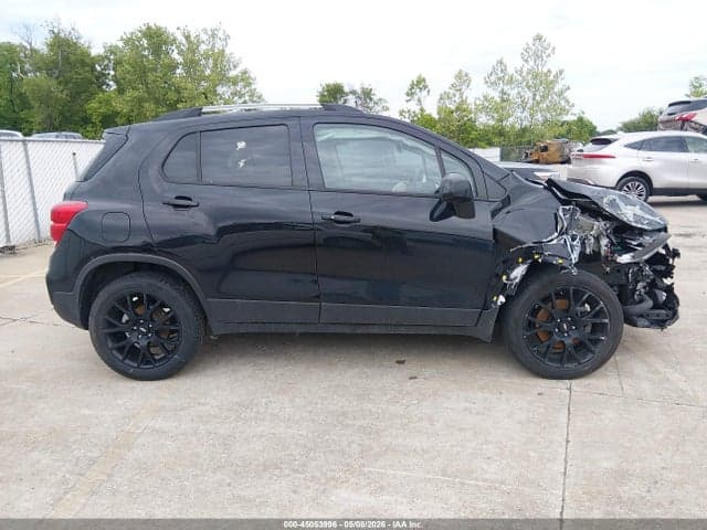 2022 CHEVROLET TRAX AWD LT 13