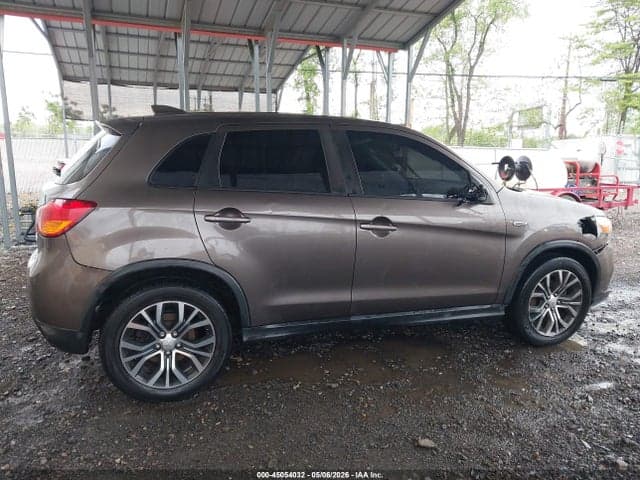 2017 MITSUBISHI OUTLANDER SPORT 2.0 ES/2.0 LE 13