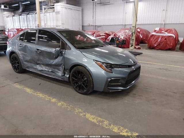 2020 TOYOTA COROLLA SE 1