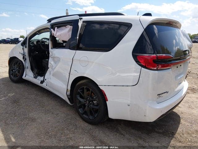 2024 CHRYSLER PACIFICA TOURING L 4
