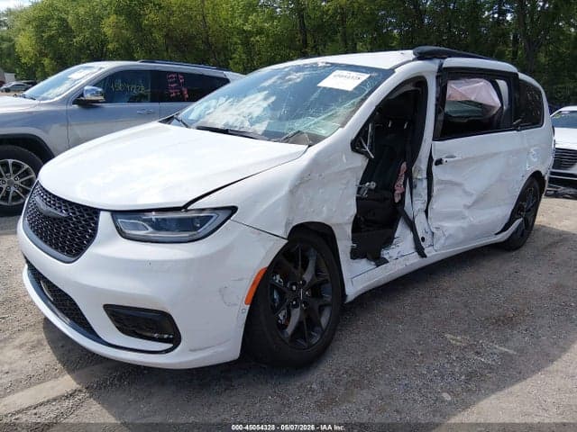 2024 CHRYSLER PACIFICA TOURING L 7