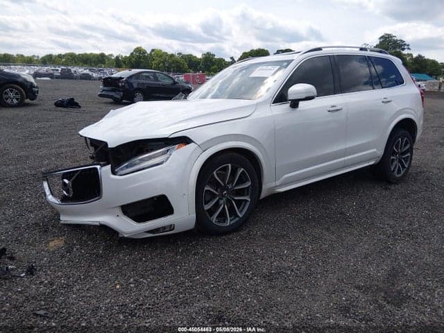 2018 VOLVO XC90 T5 MOMENTUM 2