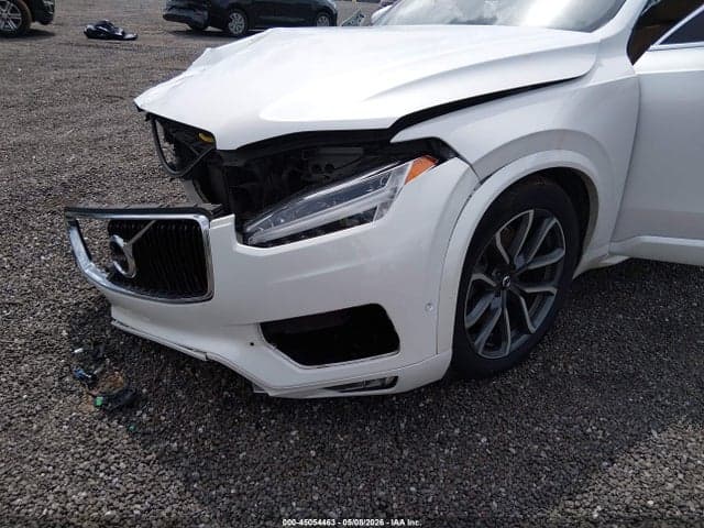 2018 VOLVO XC90 T5 MOMENTUM 6