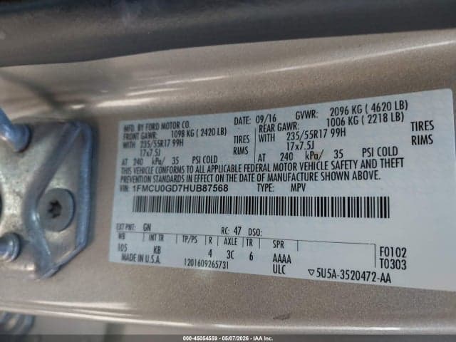 2017 FORD ESCAPE SE 9