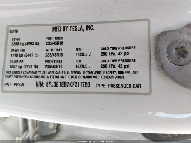 2019 TESLA MODEL 3 LONG RANGE/PERFORMANCE 9