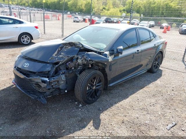 2025 TOYOTA CAMRY SE 2
