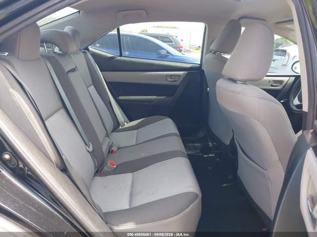 2019 TOYOTA COROLLA LE 8
