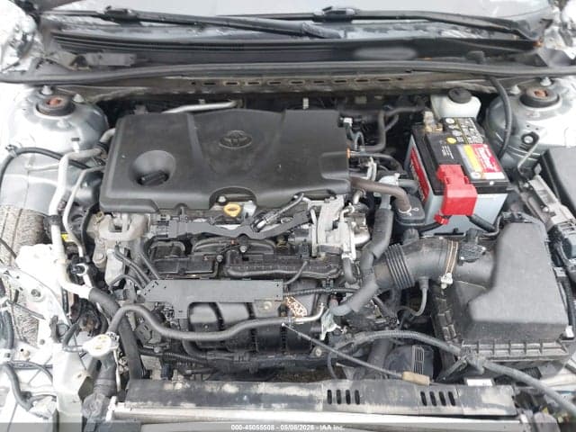 2020 TOYOTA CAMRY SE 10