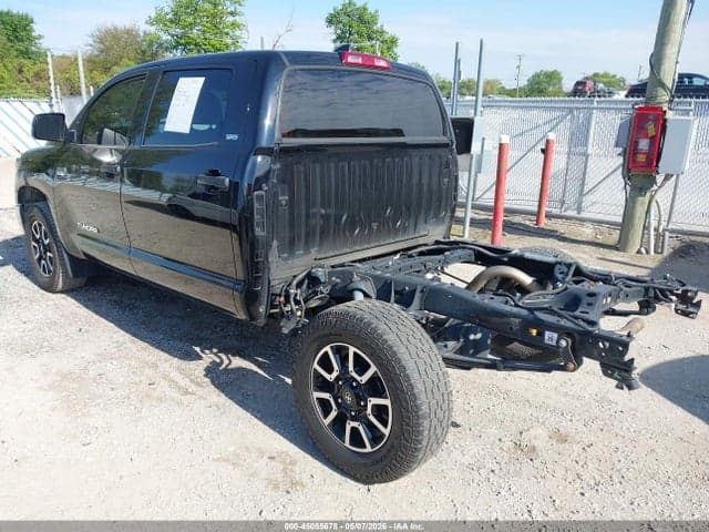 2021 TOYOTA TUNDRA SR5 3