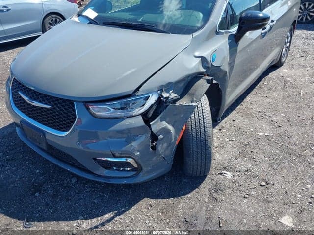 2025 CHRYSLER PACIFICA HYBRID SELECT 6
