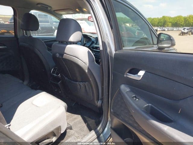 2020 HYUNDAI SANTA FE SEL 8