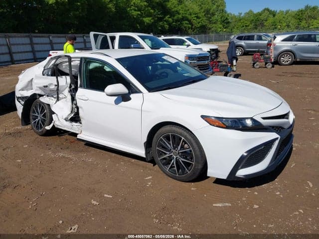 2023 TOYOTA CAMRY SE 1