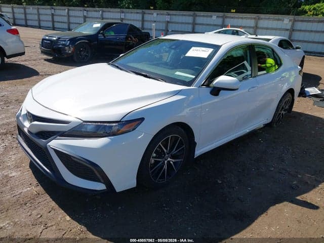 2023 TOYOTA CAMRY SE 2