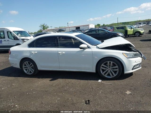2018 VOLKSWAGEN PASSAT 2.0T SE 13