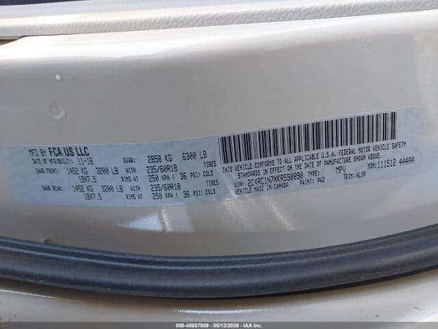 2019 CHRYSLER PACIFICA HYBRID LIMITED 9