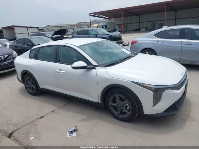2026 KIA K4 LXS 13