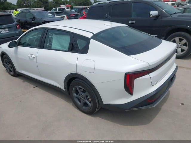2026 KIA K4 LXS 3