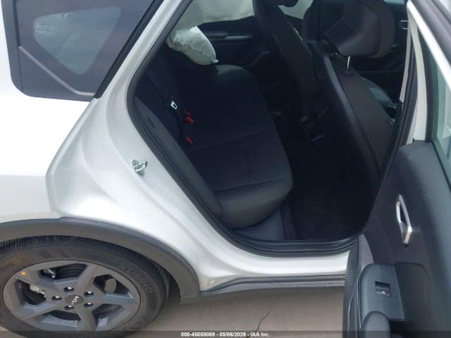 2026 KIA K4 LXS 8