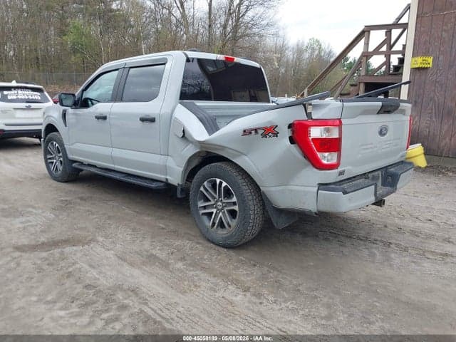 2023 FORD F-150 XL 3