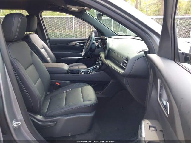 2024 CHEVROLET TRAVERSE AWD LT 5
