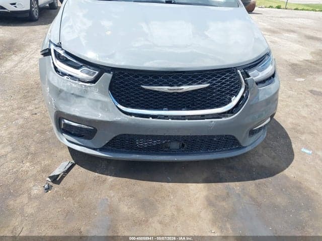 2023 CHRYSLER PACIFICA TOURING 6
