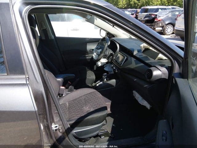 2021 NISSAN KICKS S XTRONIC CVT 5