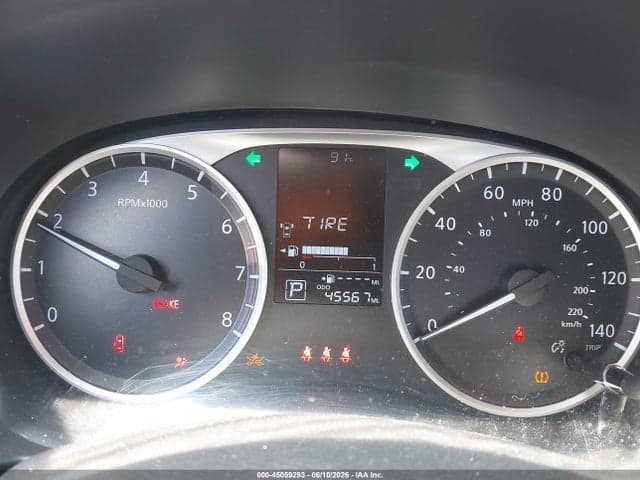 2021 NISSAN KICKS S XTRONIC CVT 7