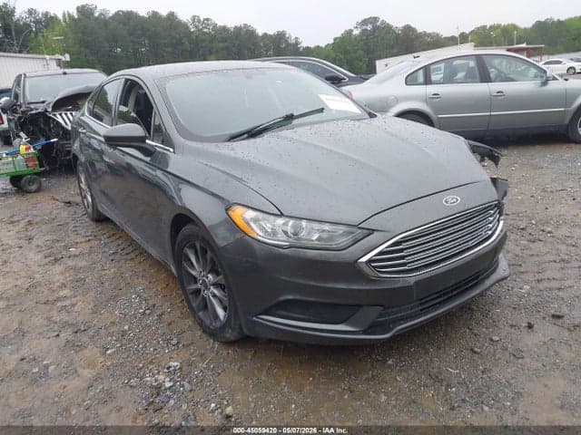 2017 FORD FUSION SE 1