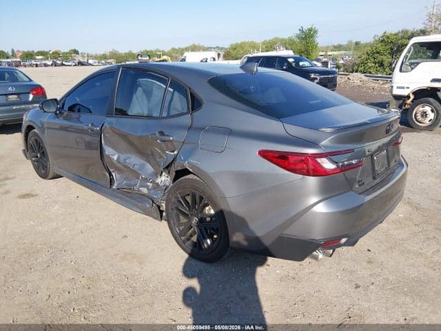 2025 TOYOTA CAMRY SE 3