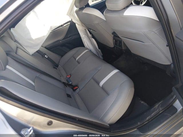 2025 TOYOTA CAMRY SE 8