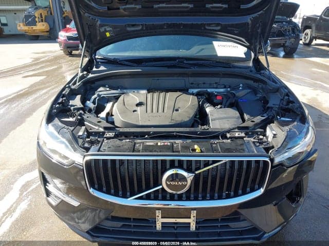 2023 VOLVO XC60 B5 CORE 10