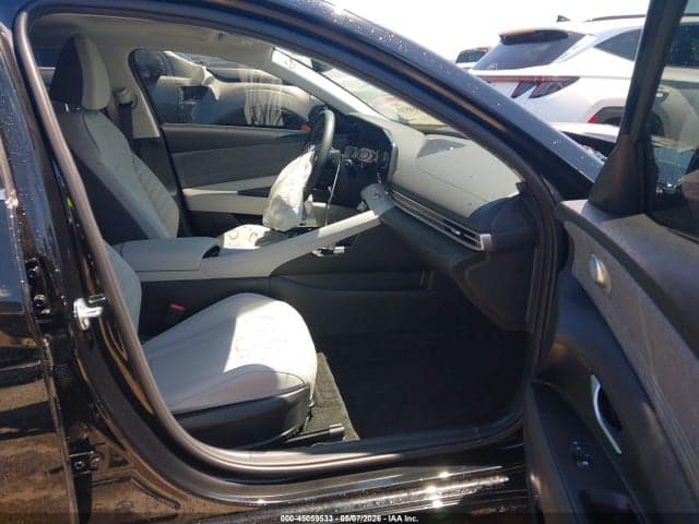 2026 HYUNDAI ELANTRA LIMITED 5