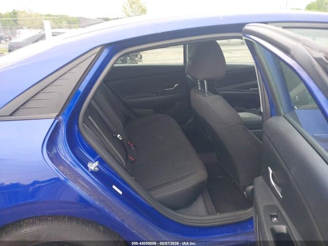 2023 HYUNDAI ELANTRA SEL 8