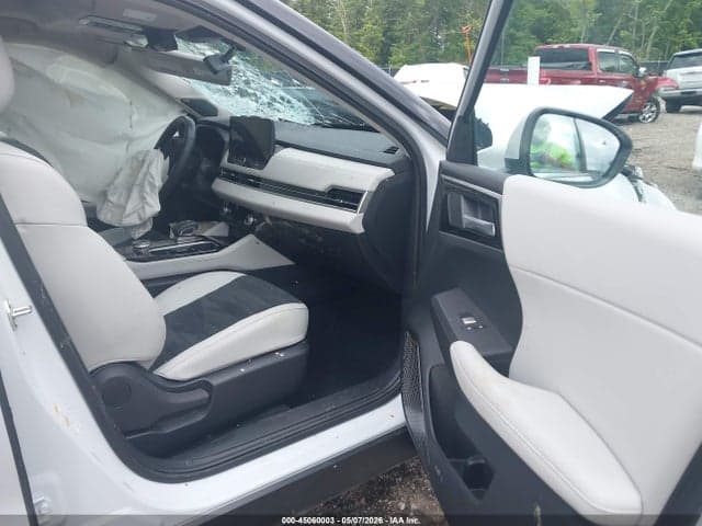 2025 MITSUBISHI OUTLANDER SE 6