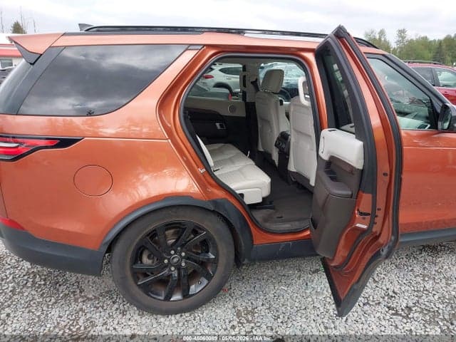 2017 LAND ROVER DISCOVERY HSE LUXURY 8