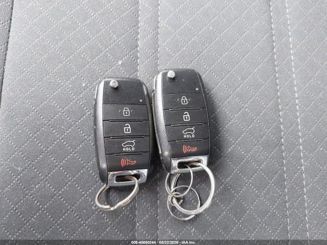 2020 KIA SORENTO 2.4L LX 11