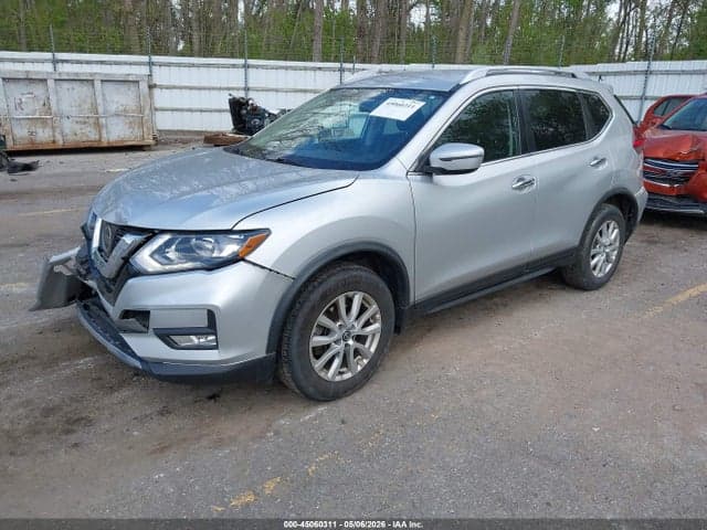 2017 NISSAN ROGUE SV 2
