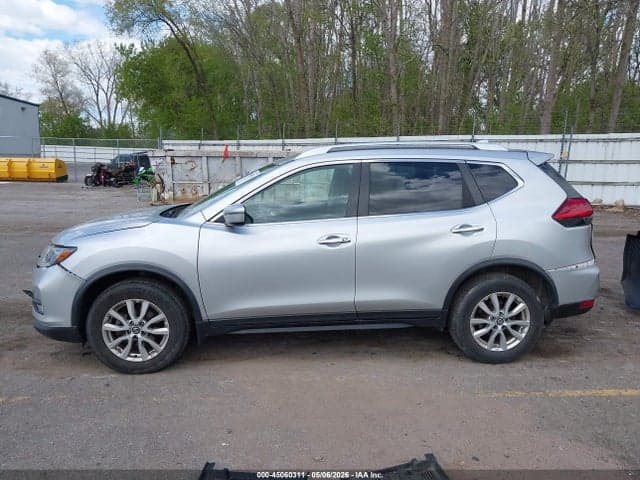 2017 NISSAN ROGUE SV 14