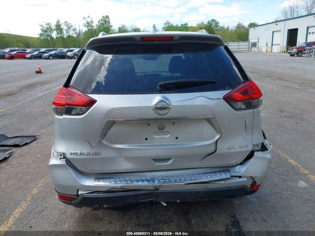 2017 NISSAN ROGUE SV 16