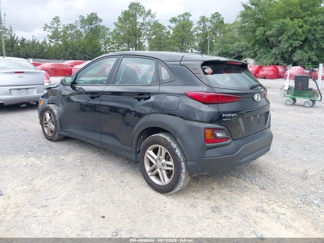 2021 HYUNDAI KONA SE 3