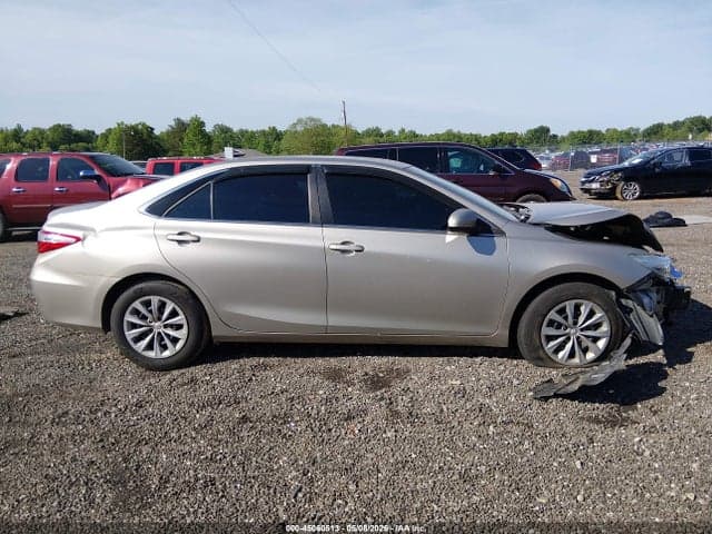 2017 TOYOTA CAMRY LE 13