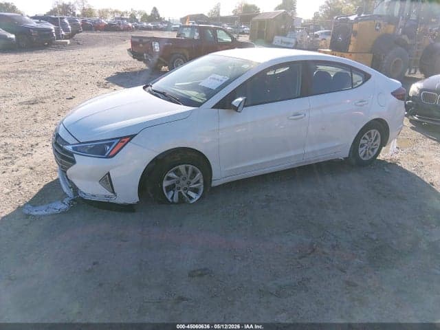 2019 HYUNDAI ELANTRA SE 2